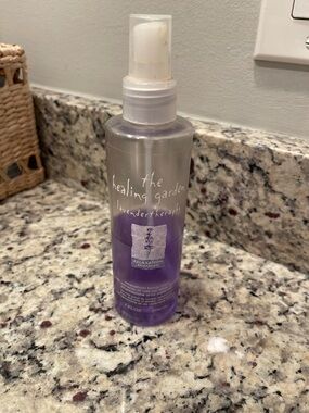 The Healing Garden Lavender Therapy Mist - Purple Relaxation Spray